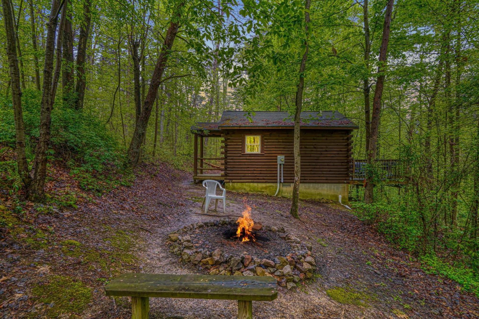 Blue Rose Cabins - Wildwoods Cabin Logan Εξωτερικό φωτογραφία