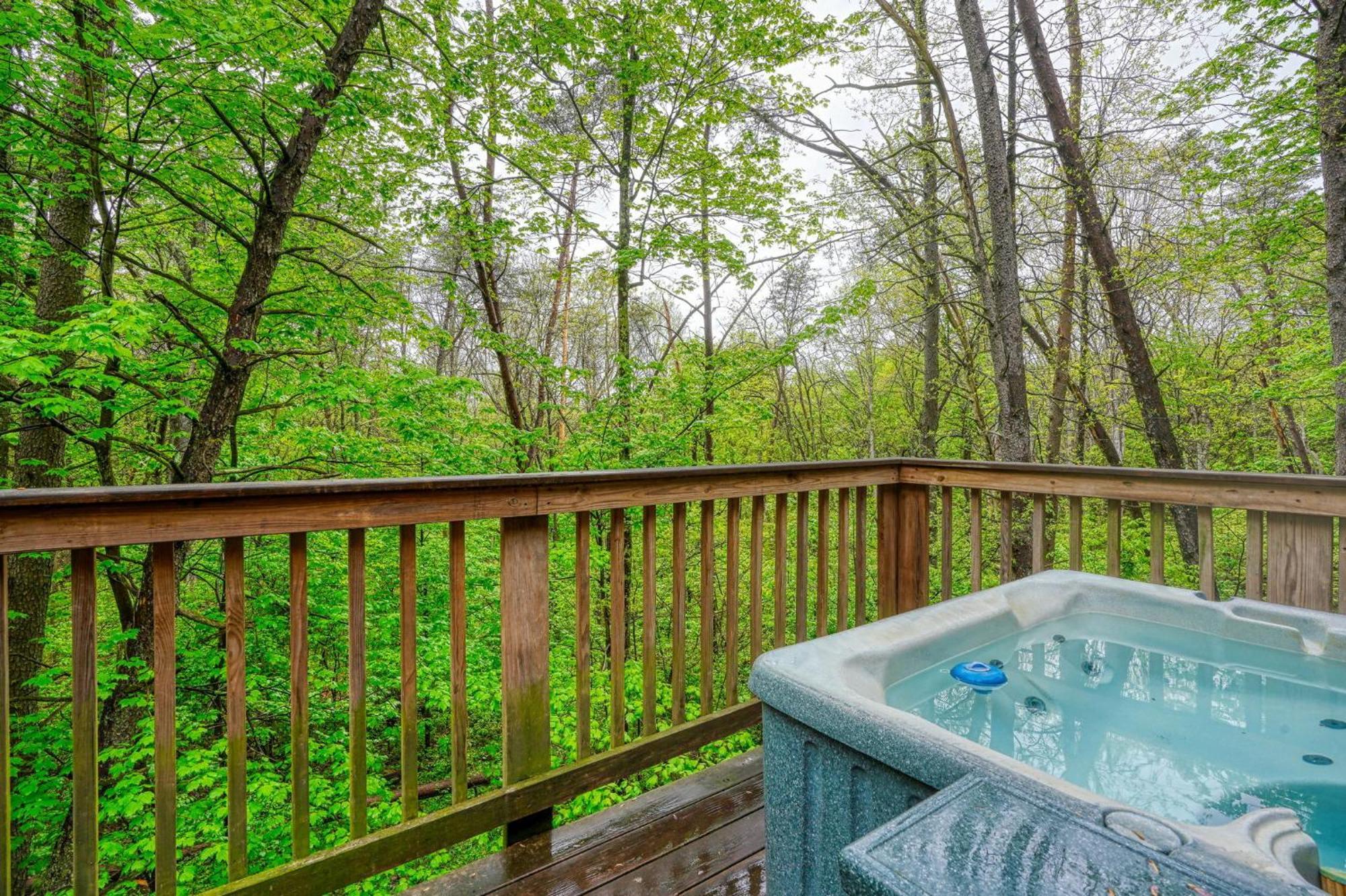 Blue Rose Cabins - Wildwoods Cabin Logan Εξωτερικό φωτογραφία