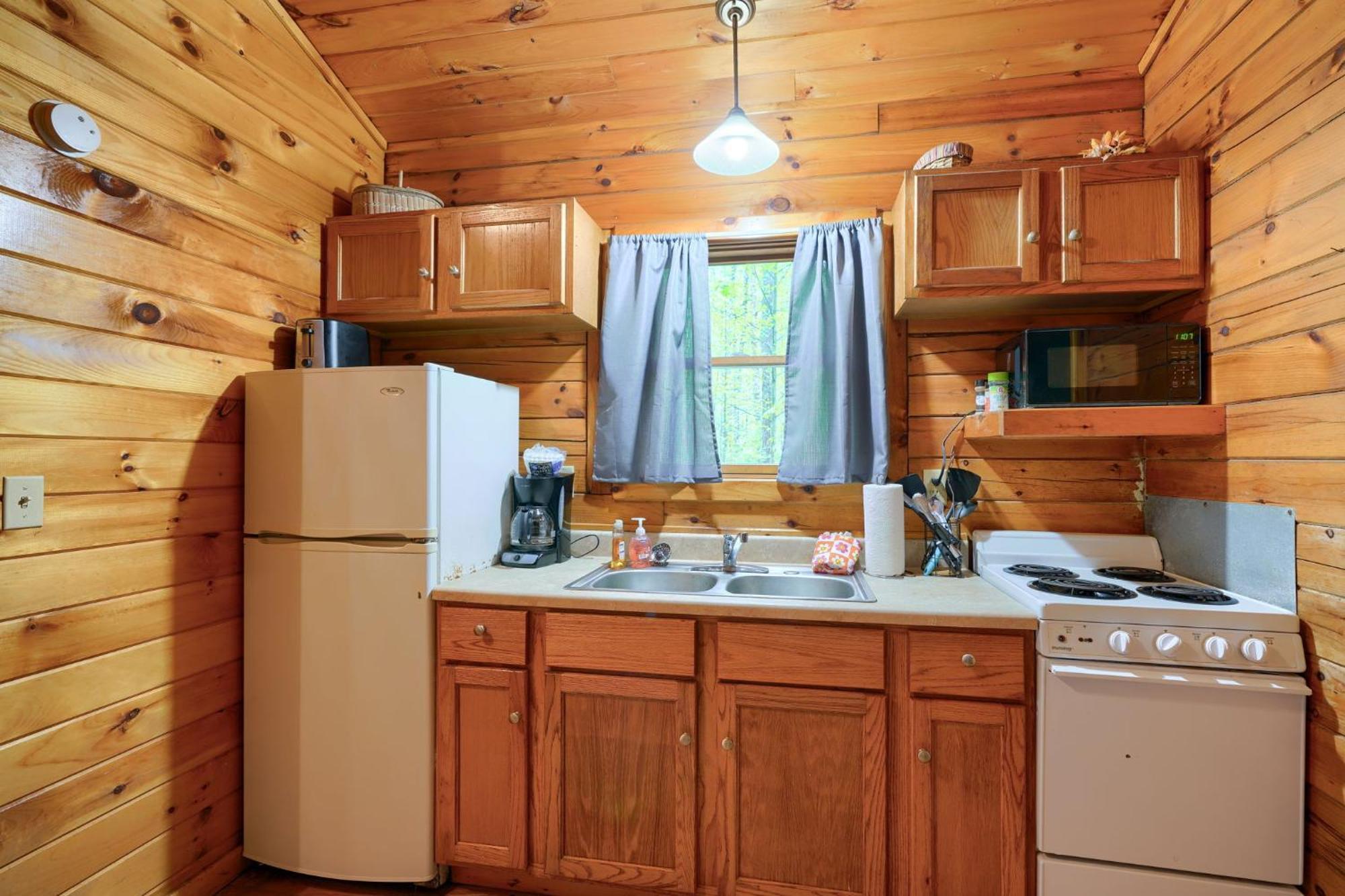 Blue Rose Cabins - Wildwoods Cabin Logan Εξωτερικό φωτογραφία